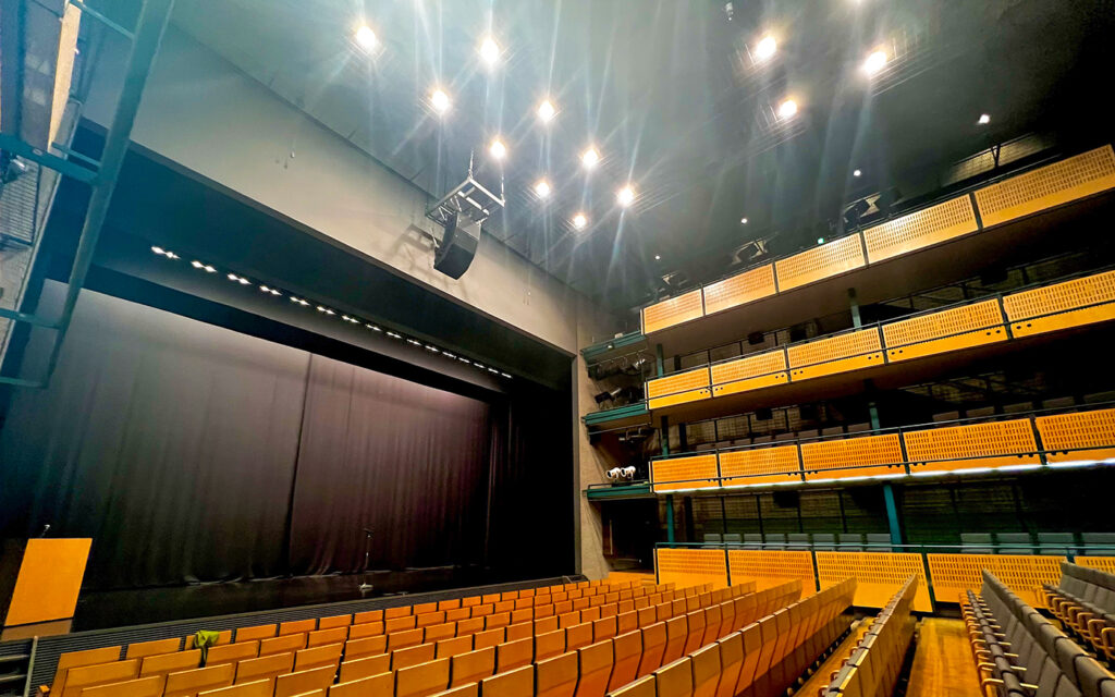 つくばカピオホールにTORUSが導入