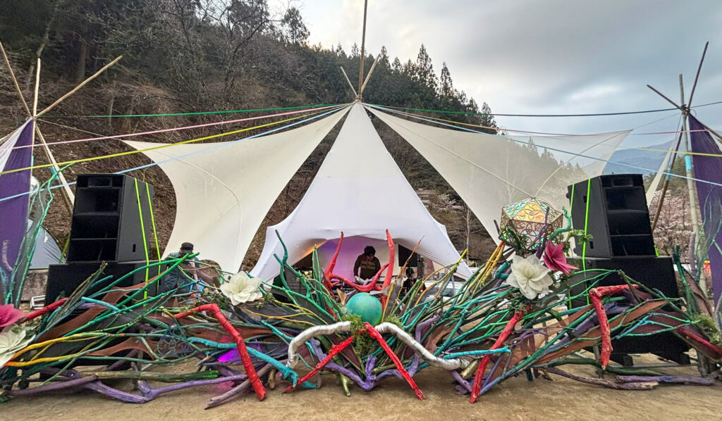 理想の音質と現場効率化を実現。UG.J&SYSTEM、Martin Audioの3ウェイ・ホーンロード型スピーカー「THV」を導入